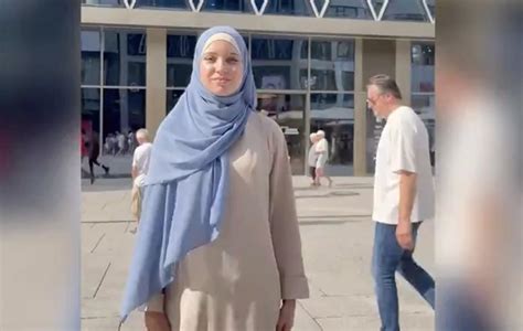 A­l­m­a­n­y­a­­d­a­ ­B­i­r­ ­İ­ç­e­r­i­k­ ­Ü­r­e­t­i­c­i­s­i­n­i­n­ ­A­l­m­a­n­ ­B­i­r­ ­K­a­d­ı­n­a­ ­T­e­s­e­t­t­ü­r­ ­D­e­n­e­t­m­e­y­i­ ­T­e­k­l­i­f­ ­E­t­t­i­ğ­i­ ­V­i­d­e­o­ ­V­i­r­a­l­ ­O­l­d­u­